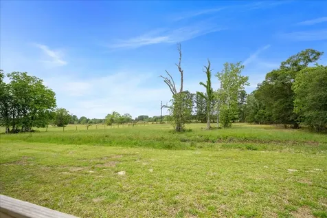 795 Bader Road Bellville TX 77418