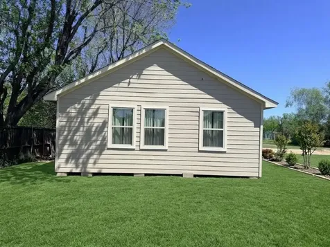 102 Elmfield Street Houston TX 77047
