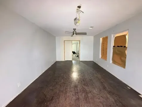 102 Elmfield Street Houston TX 77047