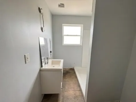 102 Elmfield Street Houston TX 77047