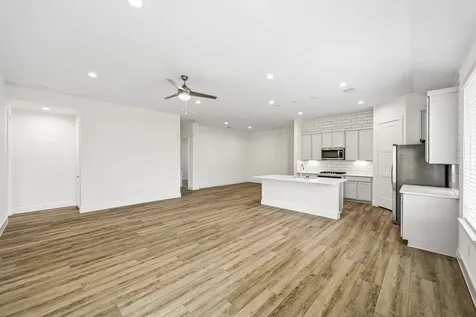 671 Paisley Harbor Court Conroe TX 77304