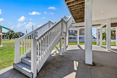 3910 Palmdale Court Galveston TX 77554