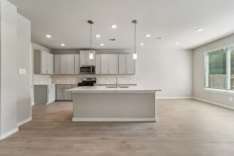 5214 Great Oaks Drive Pearland TX 77584