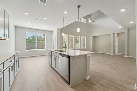 5214 Great Oaks Drive Pearland TX 77584
