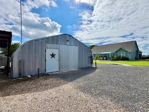 509 Seakist Road Port Lavaca TX 77979