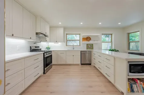 5326 Carew Street Houston TX 77096
