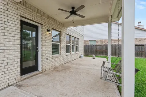 2705 Golden Creek Lane Pearland TX 77584