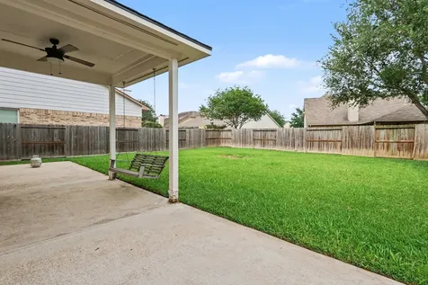 2705 Golden Creek Lane Pearland TX 77584