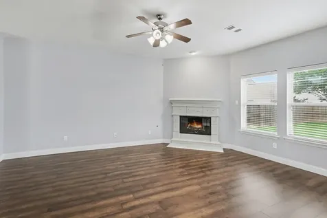 2705 Golden Creek Lane Pearland TX 77584