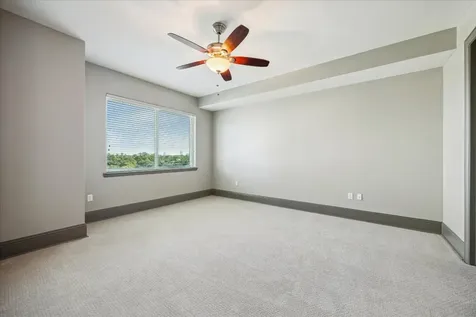 9870 Gaylord Drive 526 Houston TX 77024
