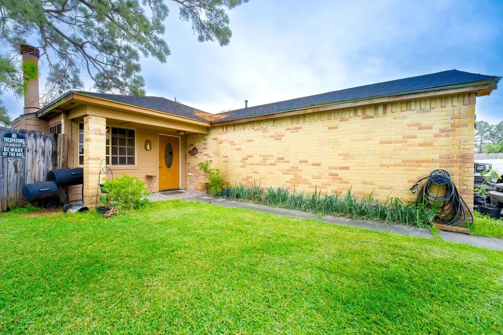 8610 Crystal Cove Court Houston TX 77044