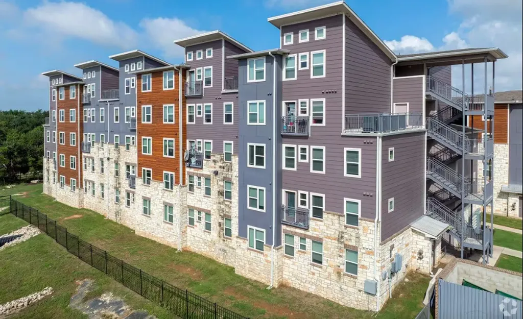 2401 E Oltorf Street Austin TX 78741