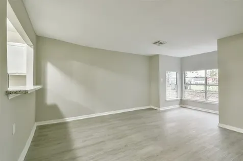 500 Farrer Street Angleton TX 77515