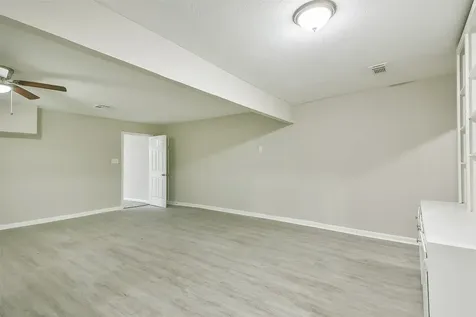 500 Farrer Street Angleton TX 77515