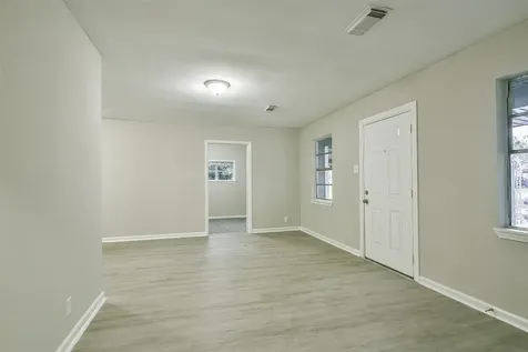 500 Farrer Street Angleton TX 77515