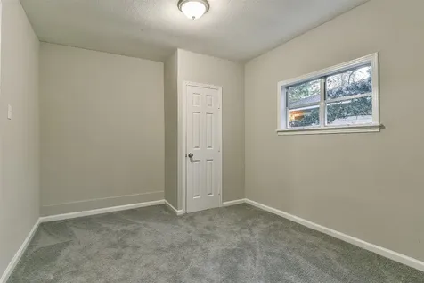 500 Farrer Street Angleton TX 77515