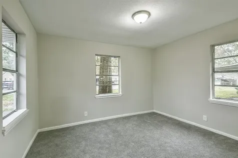 500 Farrer Street Angleton TX 77515