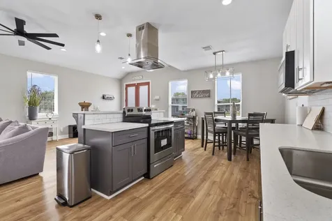 7393 Fairway Drive B Houston TX 77087