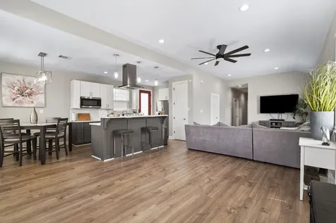 7393 Fairway Drive B Houston TX 77087