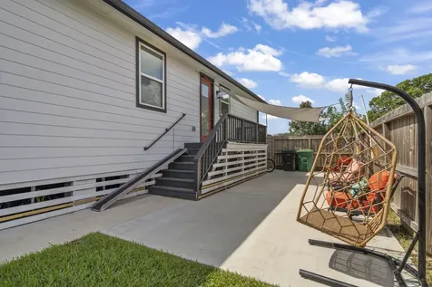 7393 Fairway Drive B Houston TX 77087