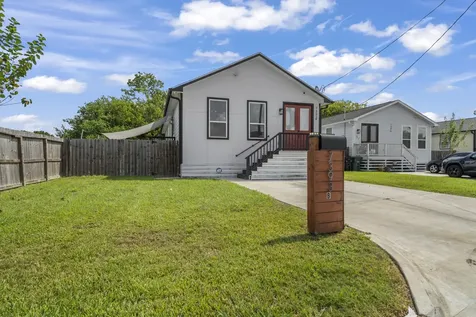 7393 Fairway Drive B Houston TX 77087