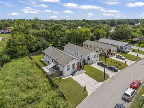 7393 Fairway Drive B Houston TX 77087