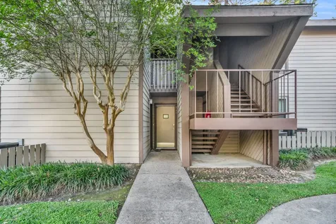 12900 Walden Road 111a Montgomery TX 77356
