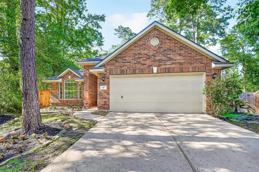 87 N Auburn Path Circle Drive The Woodlands TX 77382