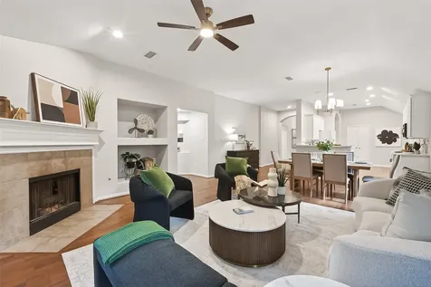 87 N Auburn Path Circle Drive The Woodlands TX 77382