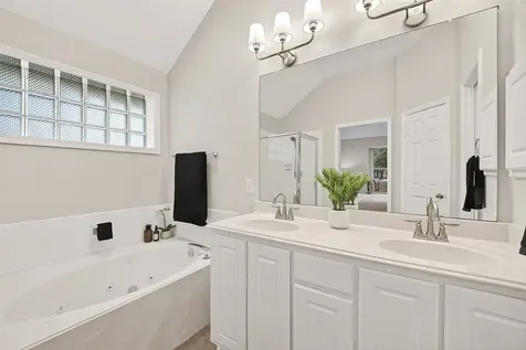 87 N Auburn Path Circle Drive The Woodlands TX 77382