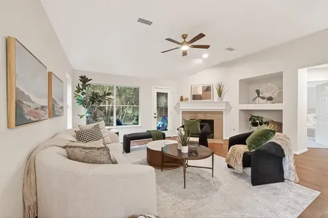 87 N Auburn Path Circle Drive The Woodlands TX 77382