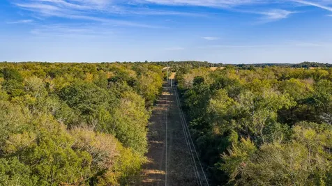 T-6 Providence Road Calvert TX 77837