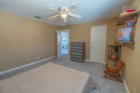 11918 Dorrance Lane Meadows Place TX 77477