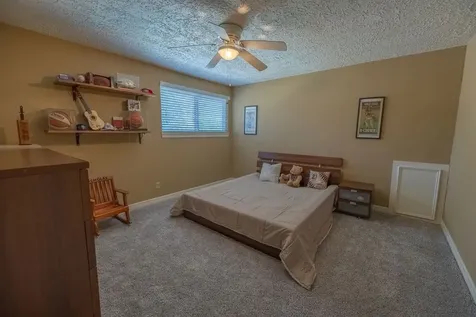 11918 Dorrance Lane Meadows Place TX 77477