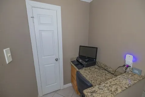 11918 Dorrance Lane Meadows Place TX 77477