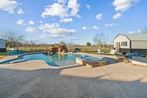 43910 Highway 290 Business Prairie View TX 77484