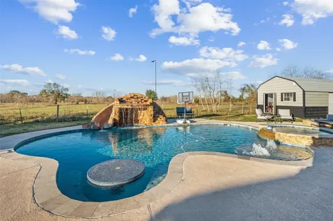 43910 Highway 290 Business Prairie View TX 77484