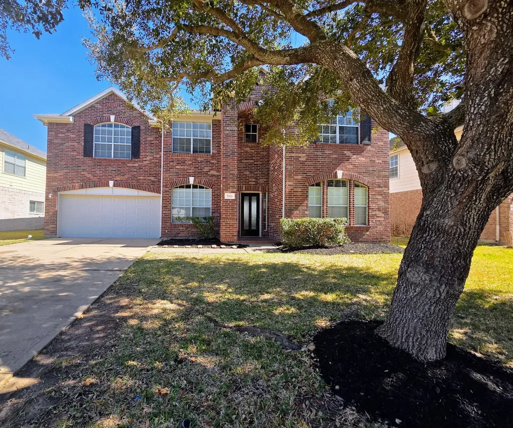 5515 Gatesprings Lane Sugar Land TX 77479