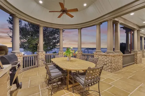 100 Bentwater Bay Drive Montgomery TX 77356