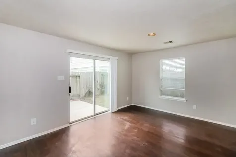 2730 Skyview Grove Court Houston TX 77047