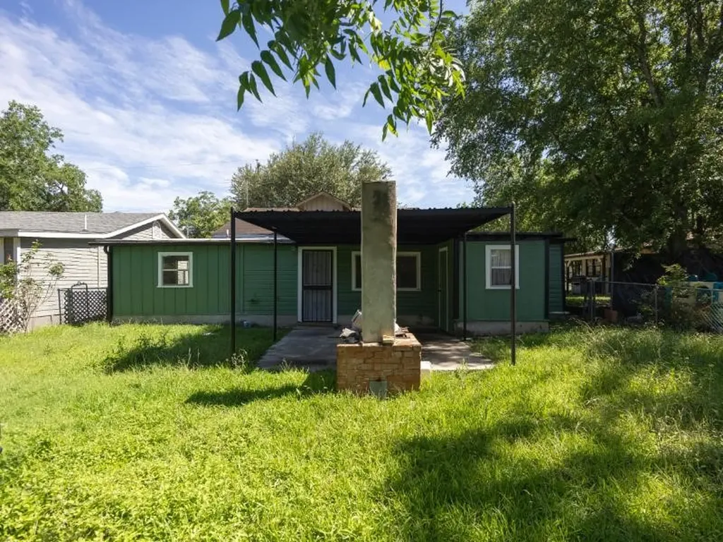 3111 Hicks Avenue San Antonio TX 78210