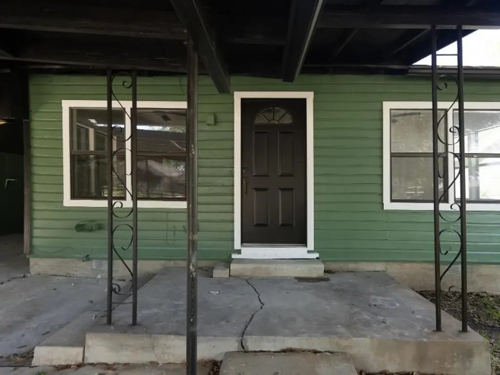 3111 Hicks Avenue San Antonio TX 78210