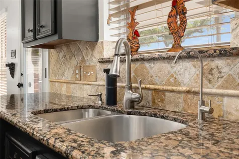 5219 Baywood Drive Pasadena TX 77505