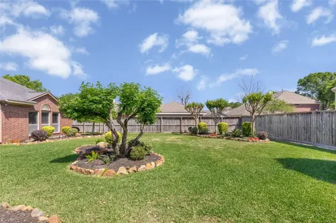 5219 Baywood Drive Pasadena TX 77505