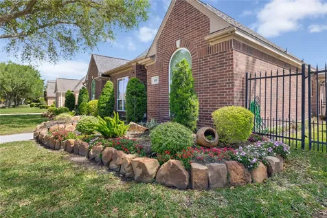 5219 Baywood Drive Pasadena TX 77505