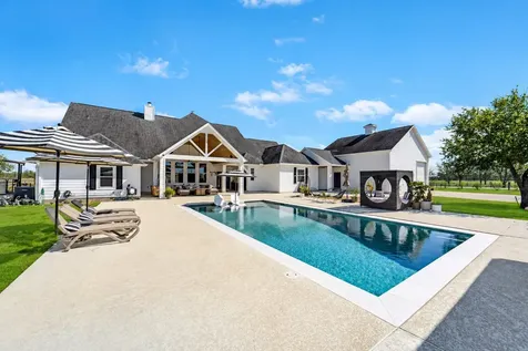 3103 Brundrett Road Wallis TX 77485
