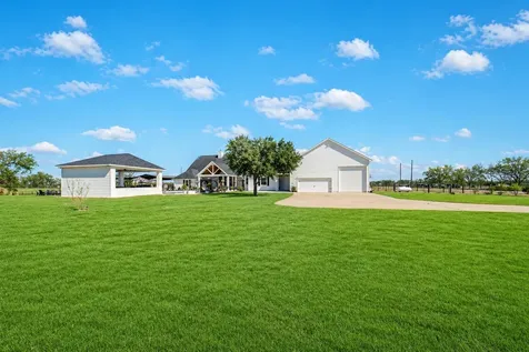 3103 Brundrett Road Wallis TX 77485