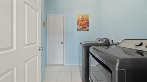 18511 Shaman Drive Galveston TX 77554