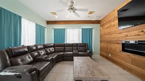 18511 Shaman Drive Galveston TX 77554