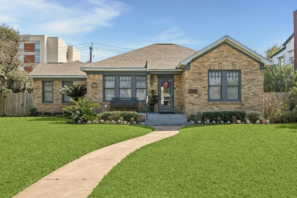 4311 Sherman Boulevard Galveston TX 77550